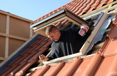 Pose de fenêtres de toit Velux à Augea